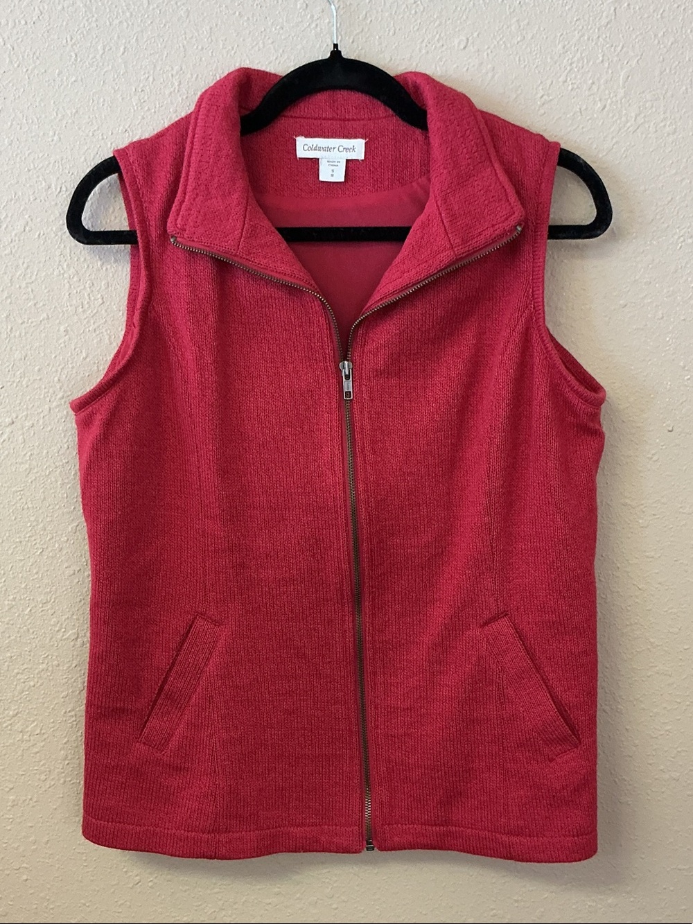 Coldwater Creek Women's Zip-Front Sleeveless Vest in Raspberry Pink